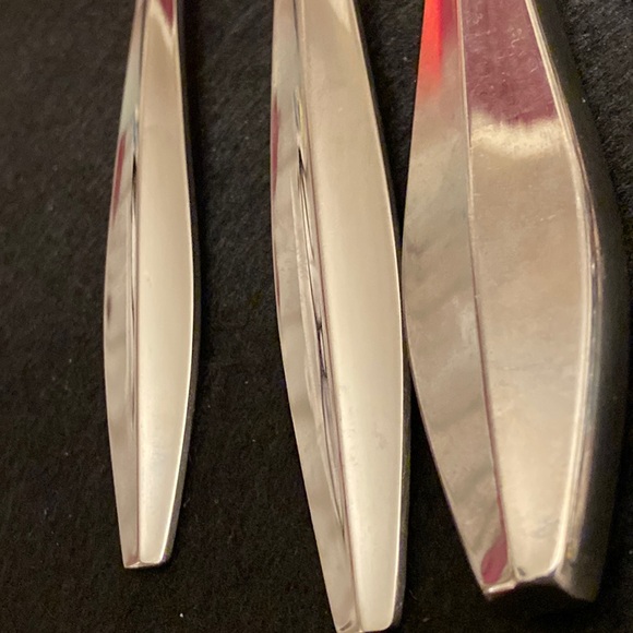 Oneida Usa Arris Stainless Steel 3 Piece Flatware Set - Picture 4 of 4